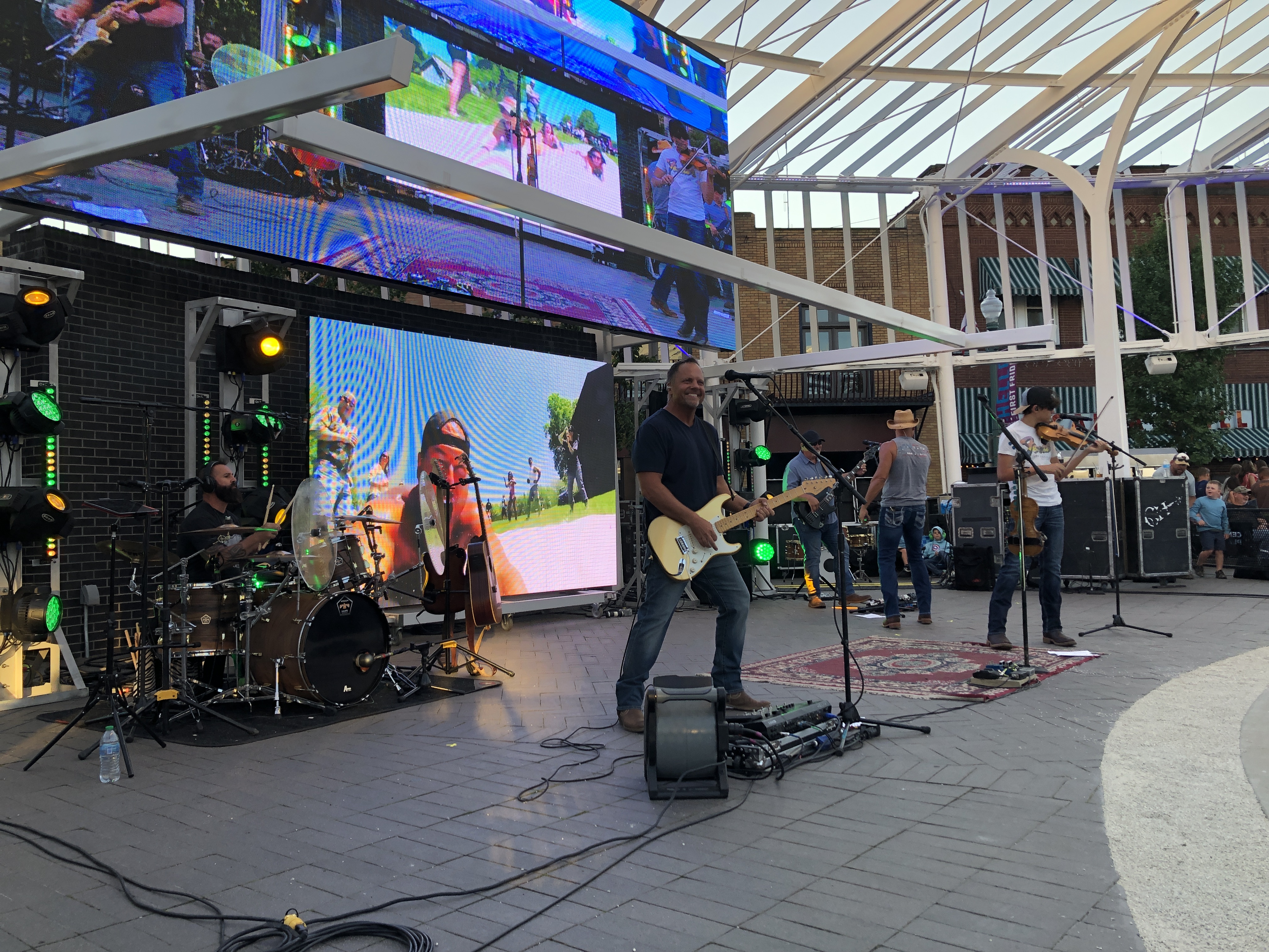 First Friday country band